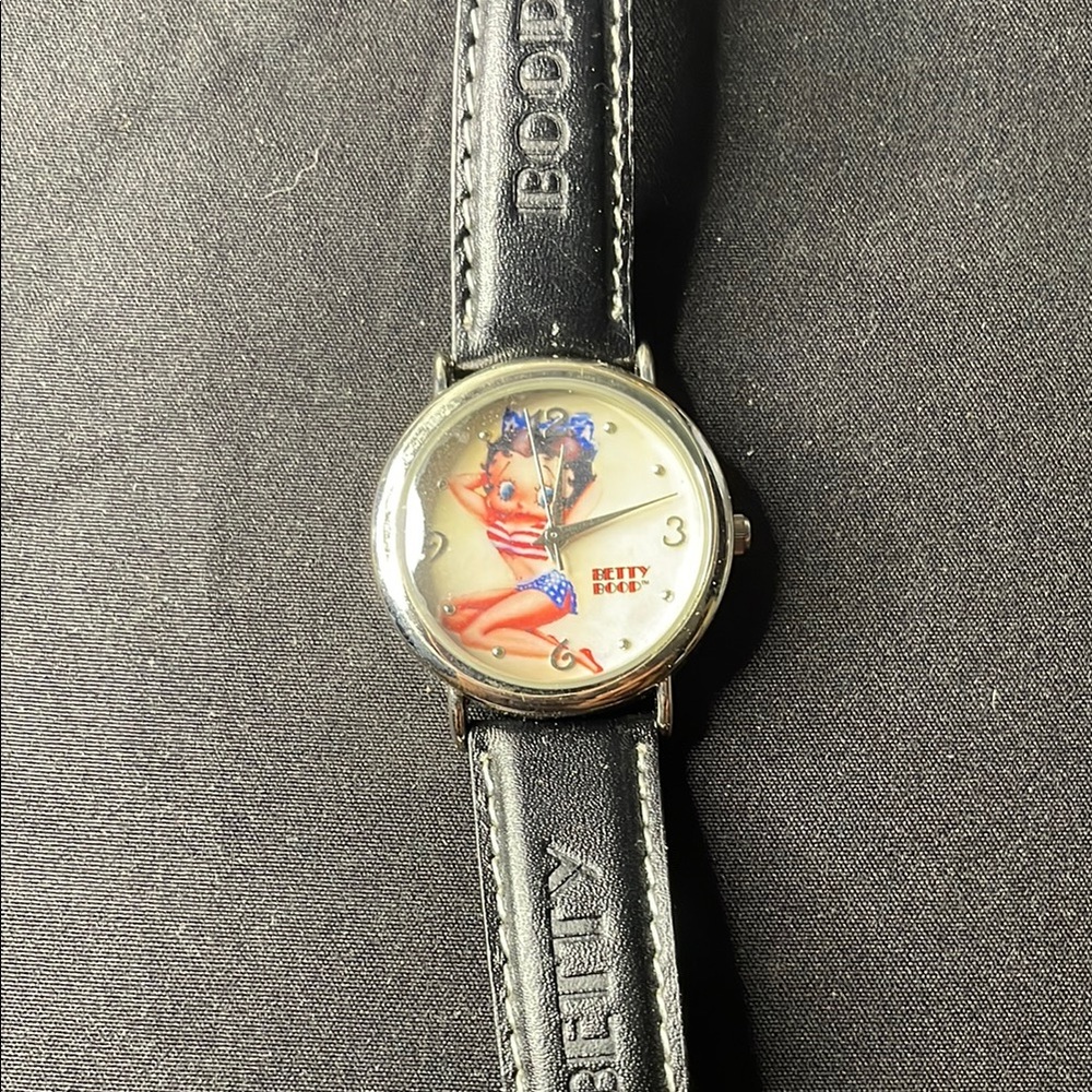 Vintage Betty Boop Black Leather Watch (0011)